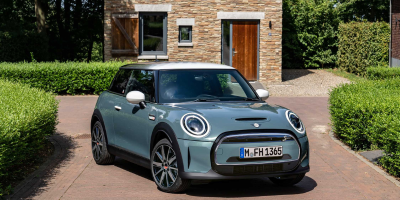 Exclusive MINI Electric Multitone Edition